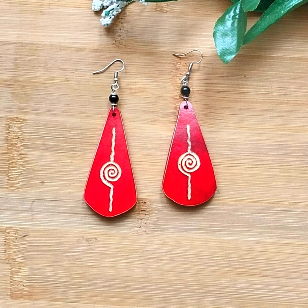 1PR Red Spiral Drop Earrings - Picture 4 of 4
